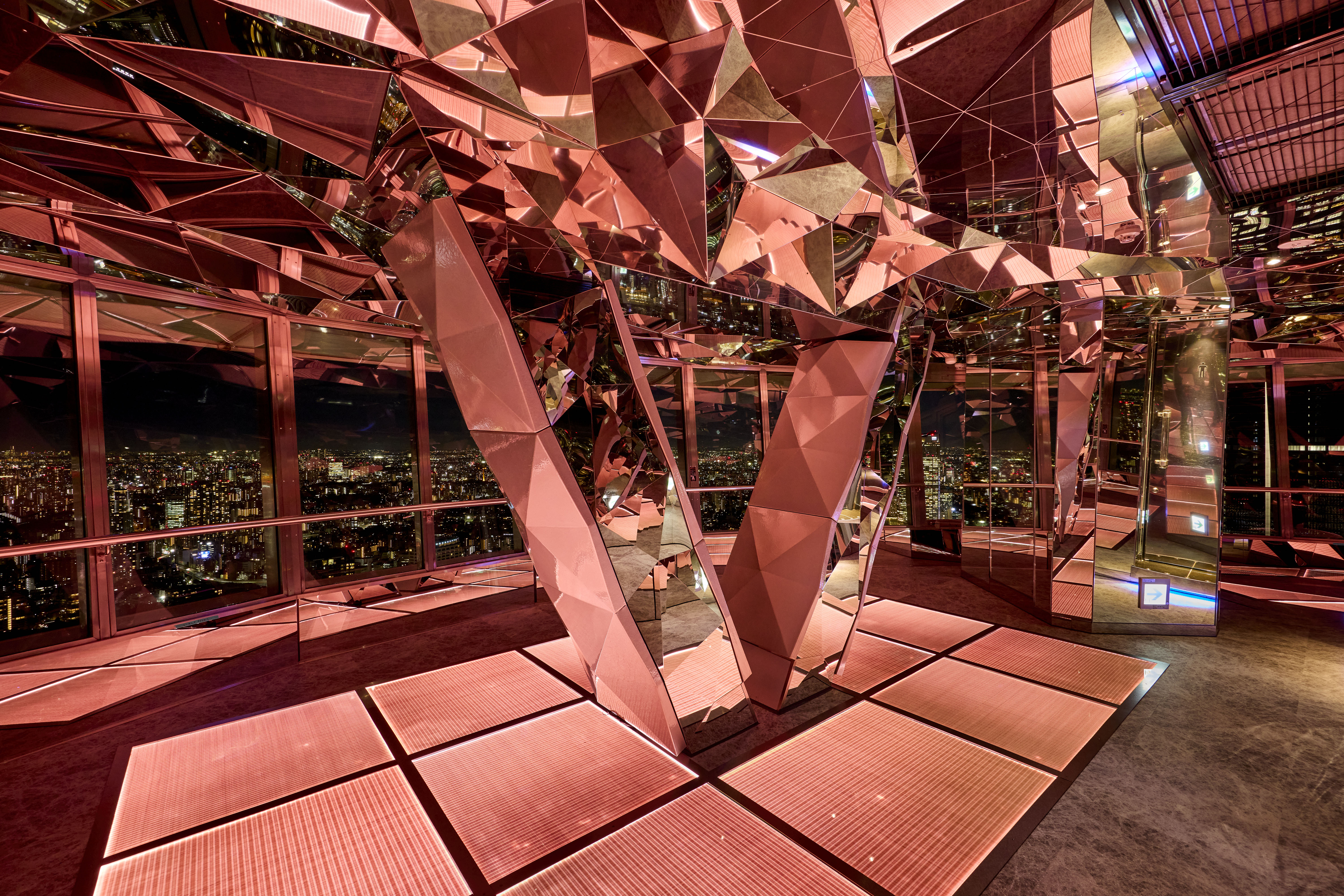 東京タワーTOPDECK TOUR (150m+250m) | Triplabo | Book Your