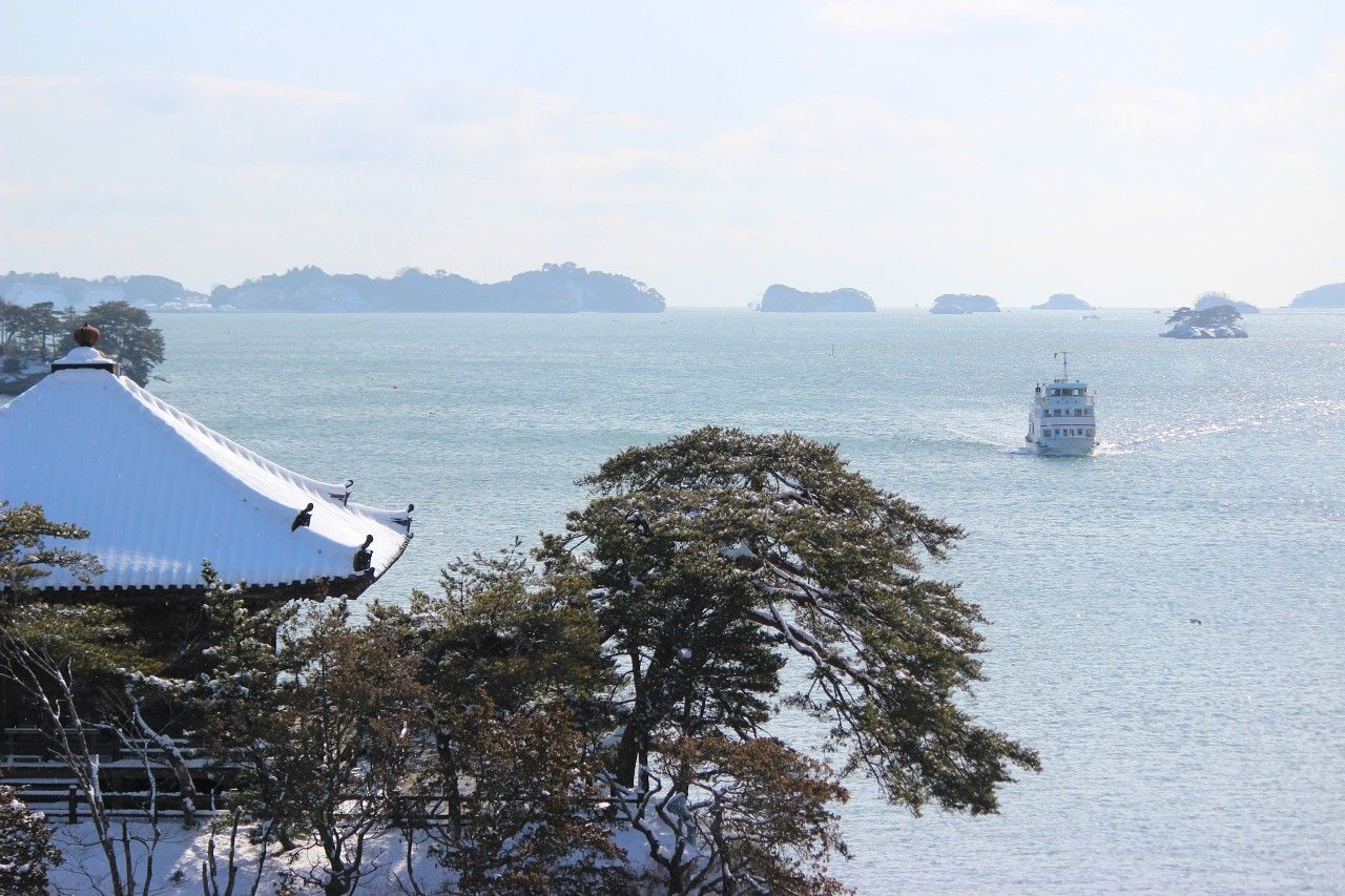 Japan's Three Scenic Views: Matsushima Bay Sightseeing Experience